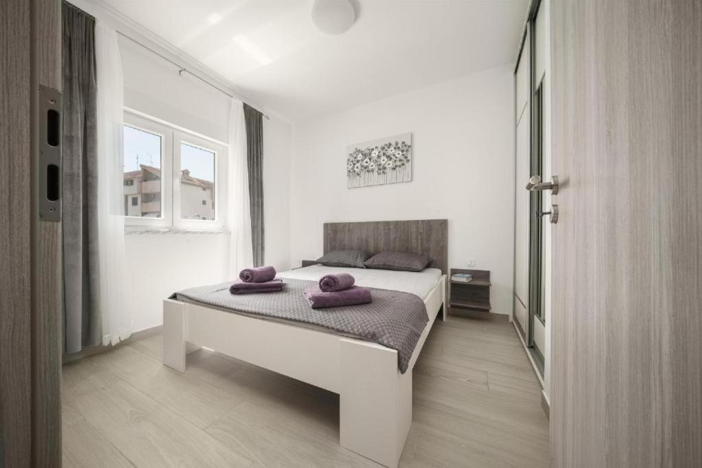 Apartments Dobrenic Vodice Luaran gambar