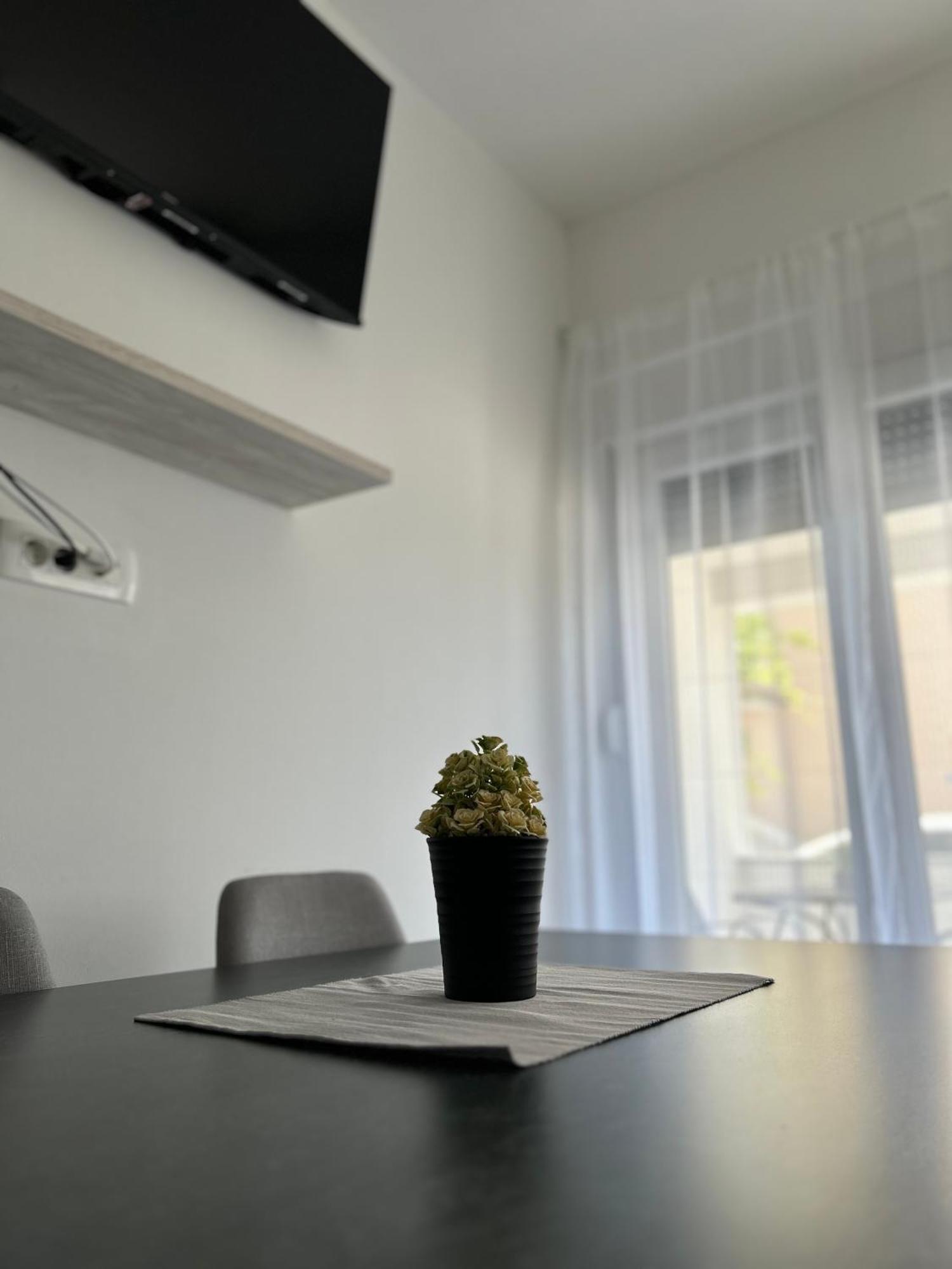 Apartments Dobrenic Vodice Luaran gambar