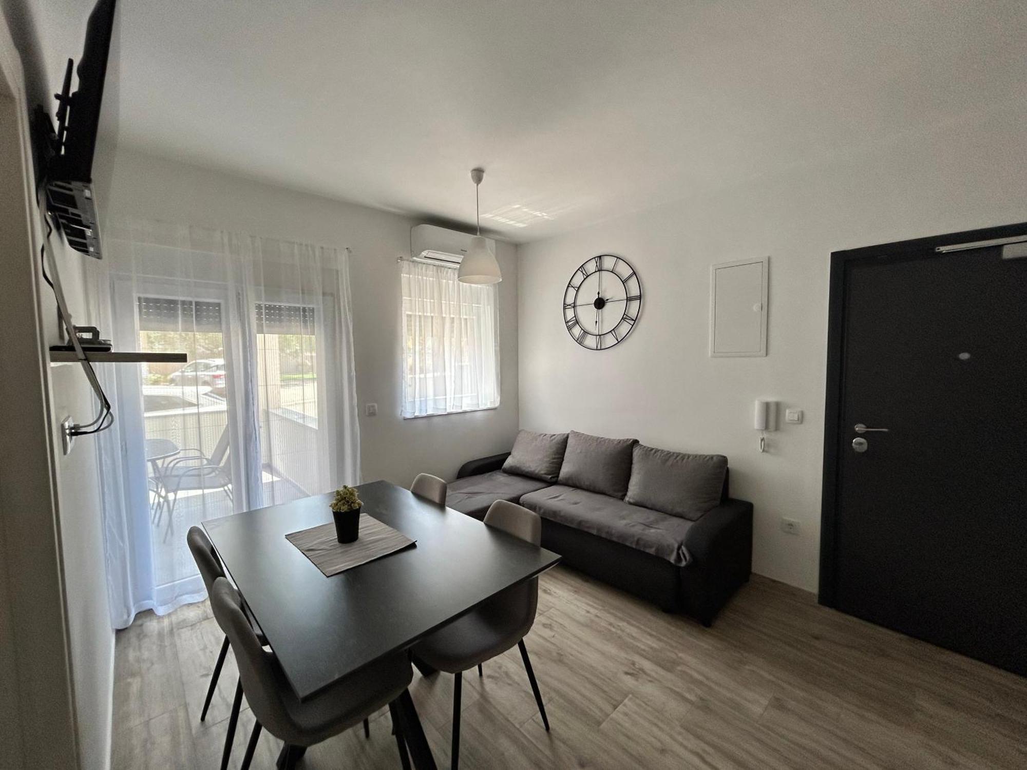 Apartments Dobrenic Vodice Luaran gambar
